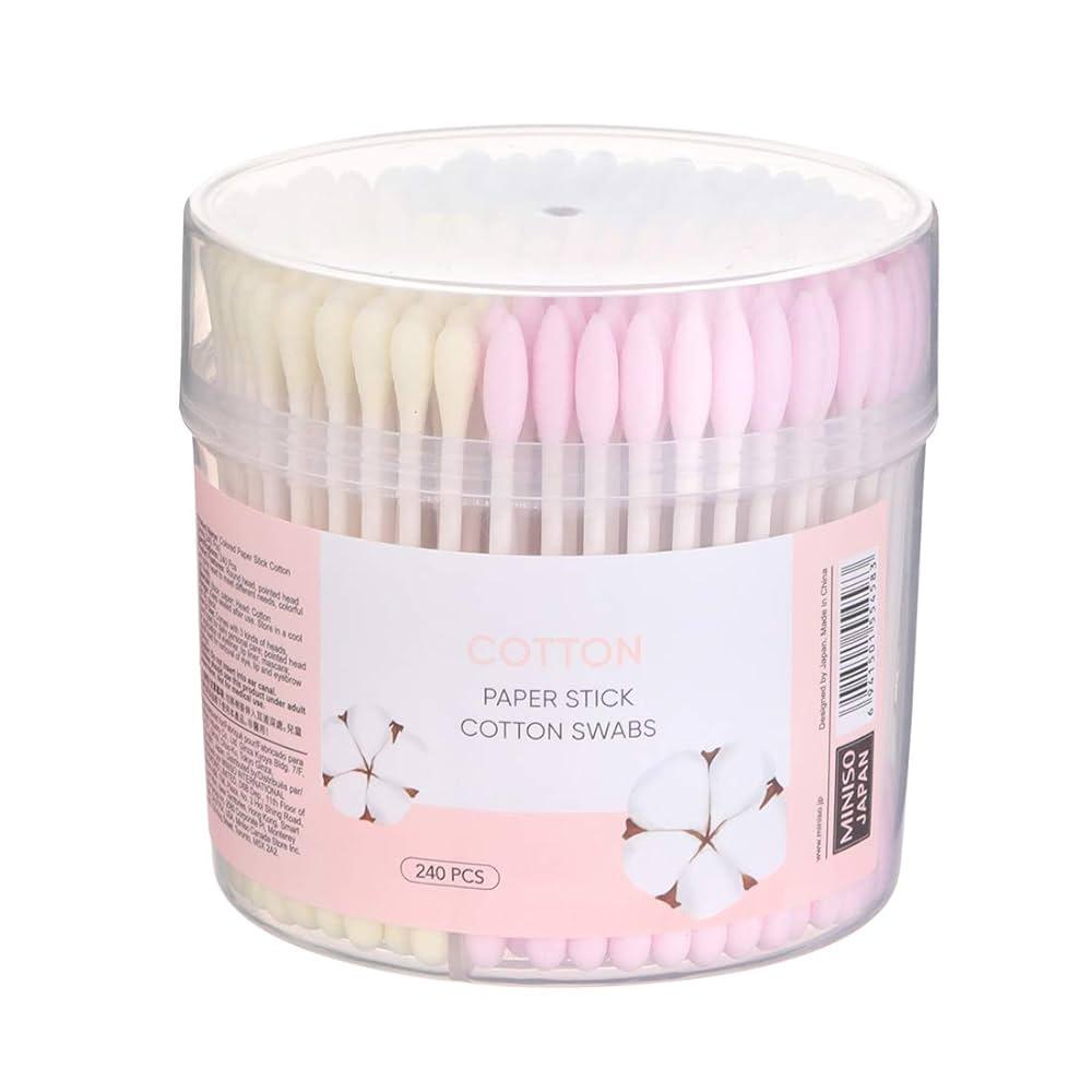 عيدان قطن خاصة بالمكياج